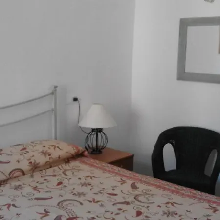 Tra Tetti E Cielo Apartment *